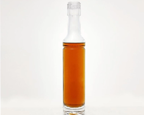 Chai Tequila có ren trên bằng đá lửa siêu trắng tròn cao 150ml