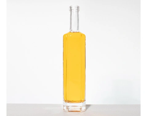 Oliver Oil chai thủy tinh hình vuông 750ml